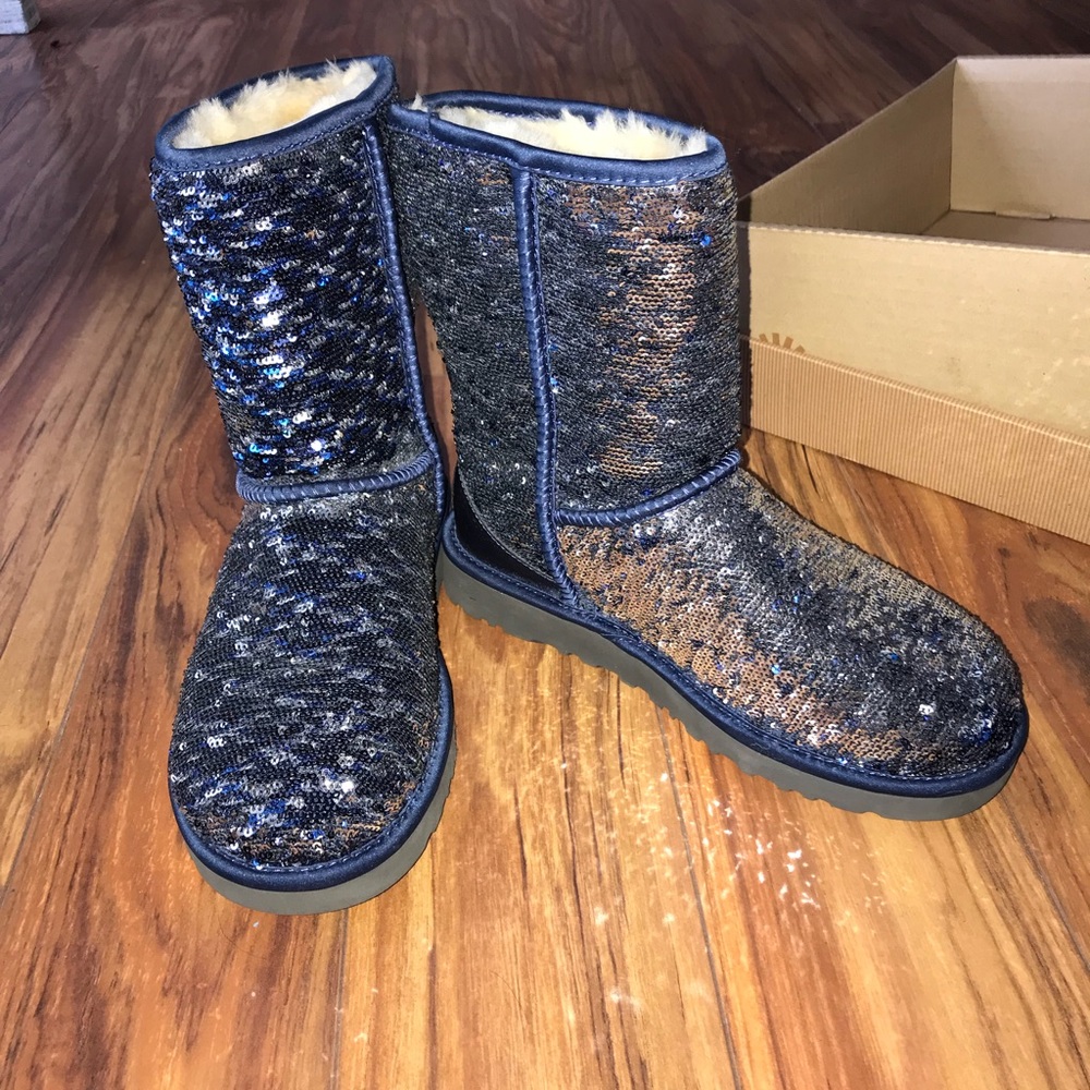 NEW! Navy Blue Uggs